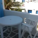 安东尼一室公寓 *