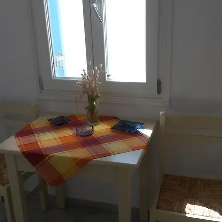 Apartment Antonia Naousa (Paros)