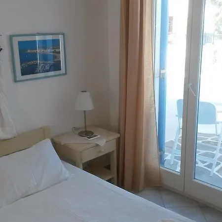 Antonia Naousa (Paros)